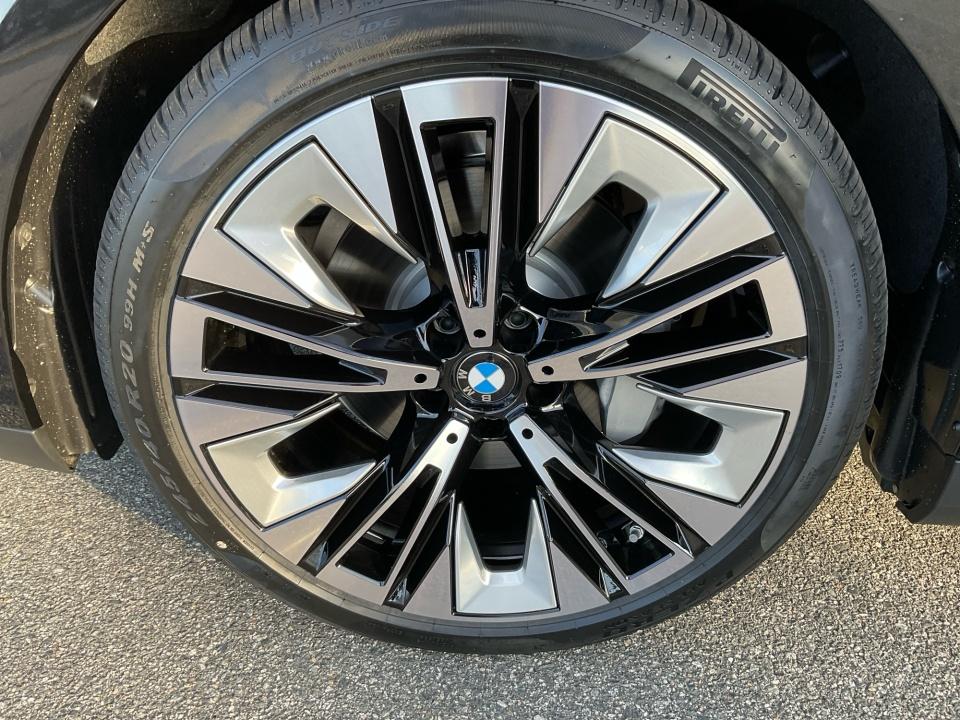 2026 BMW 530i 530i xDrive