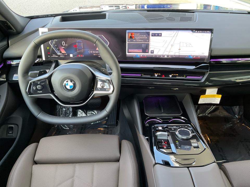 2026 BMW 530i 530i xDrive