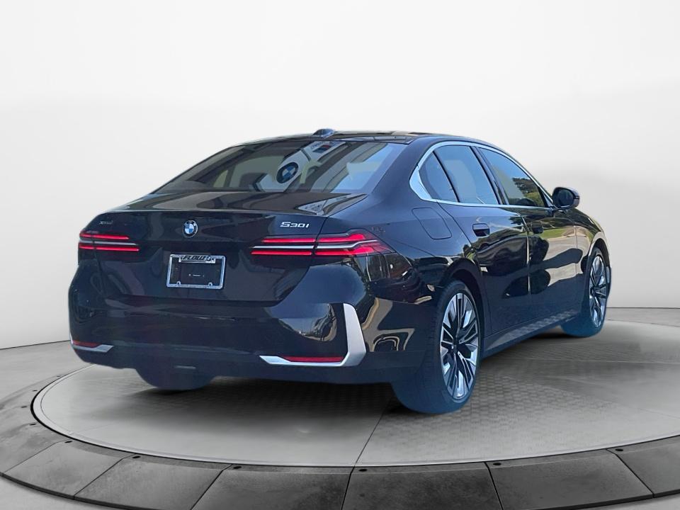 2027 BMW 5 Series 530i xDrive