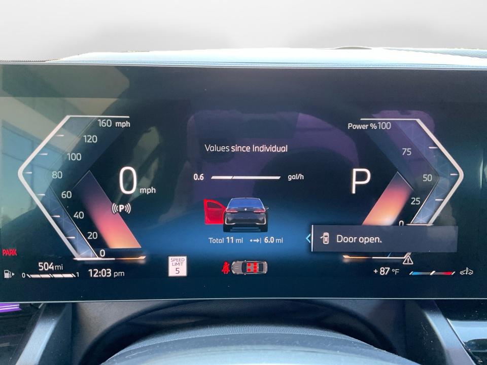 2027 BMW 530i 530i xDrive