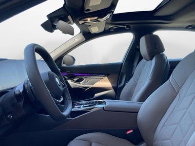 2027 BMW 530i 530i xDrive