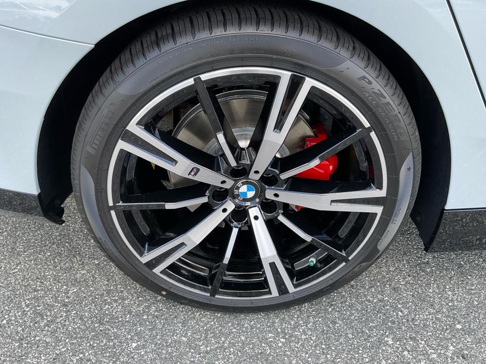 2027 BMW 530i 530i xDrive