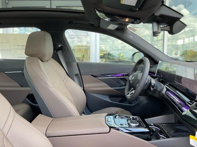 2027 BMW 530i 530i xDrive