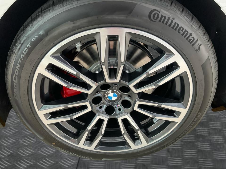 2027 BMW 540i 540i xDrive