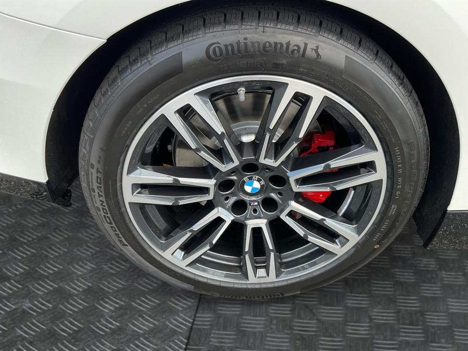 2027 BMW 540i 540i xDrive
