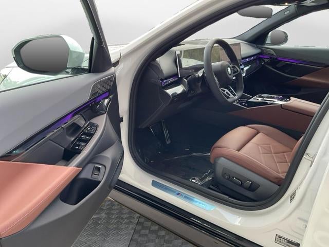 2027 BMW 540i 540i xDrive