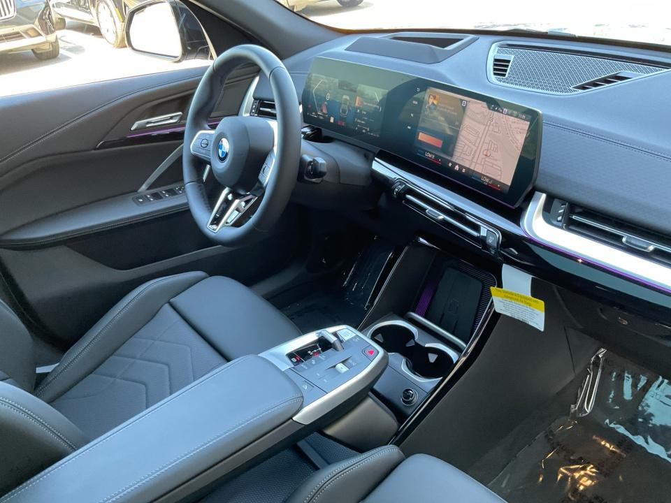 2027 BMW X2 xDrive28i