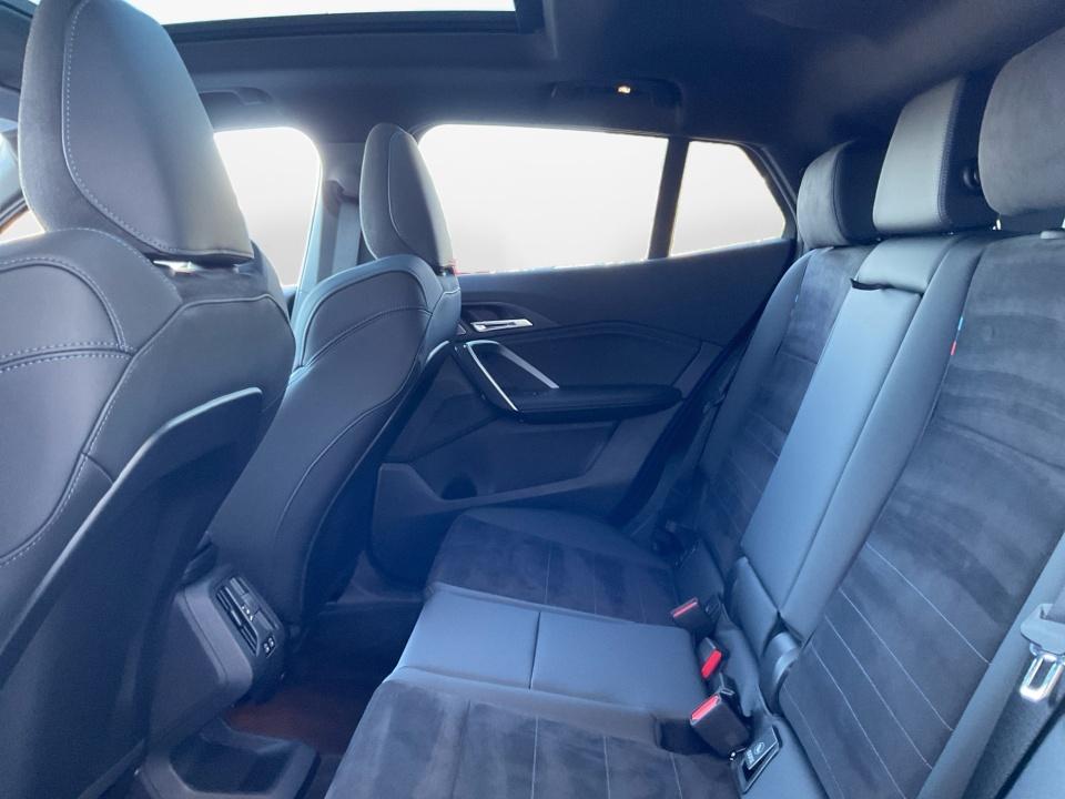 2027 BMW X2 Base