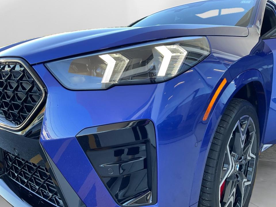 2027 BMW X2 Base
