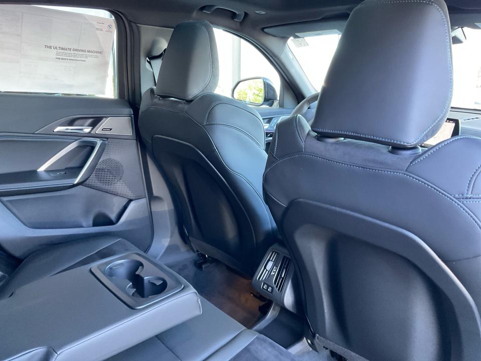 2027 BMW X2 Base