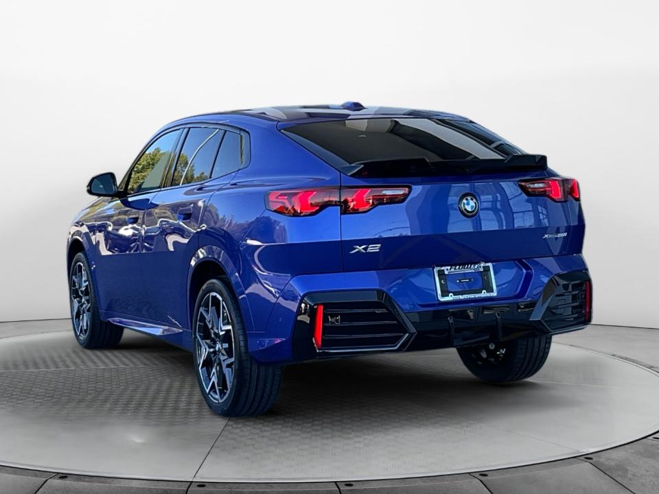 2027 BMW X2 Base