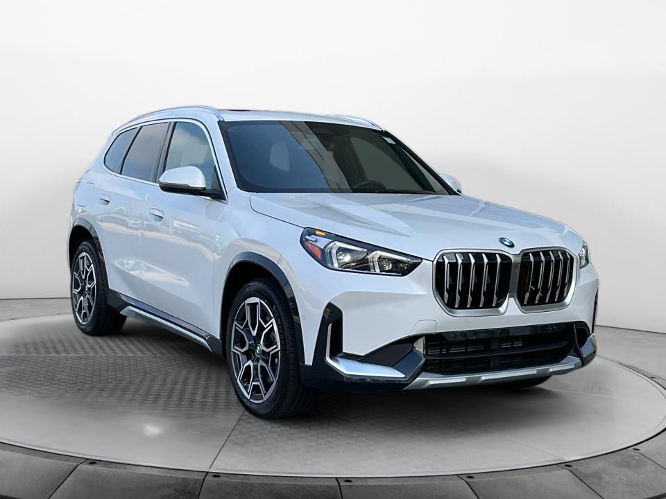 2027 BMW X1 Base