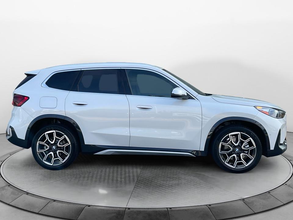 2027 BMW X1 Base