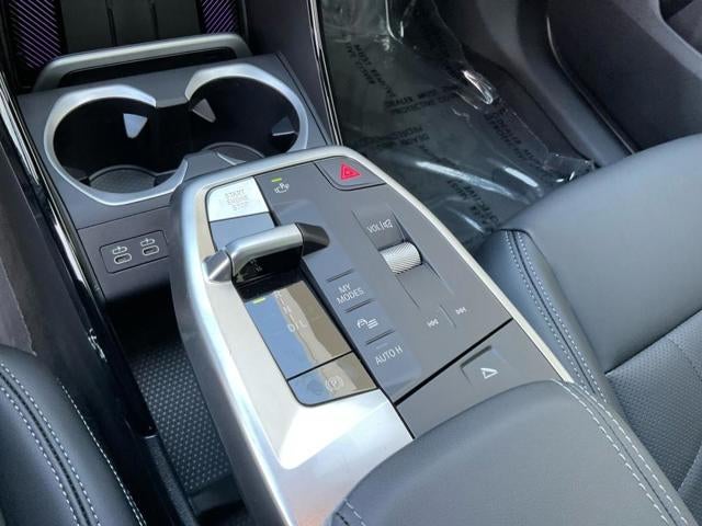 2027 BMW X1 Base