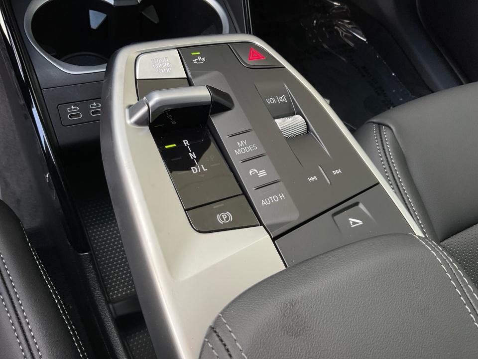 2027 BMW X1 Base