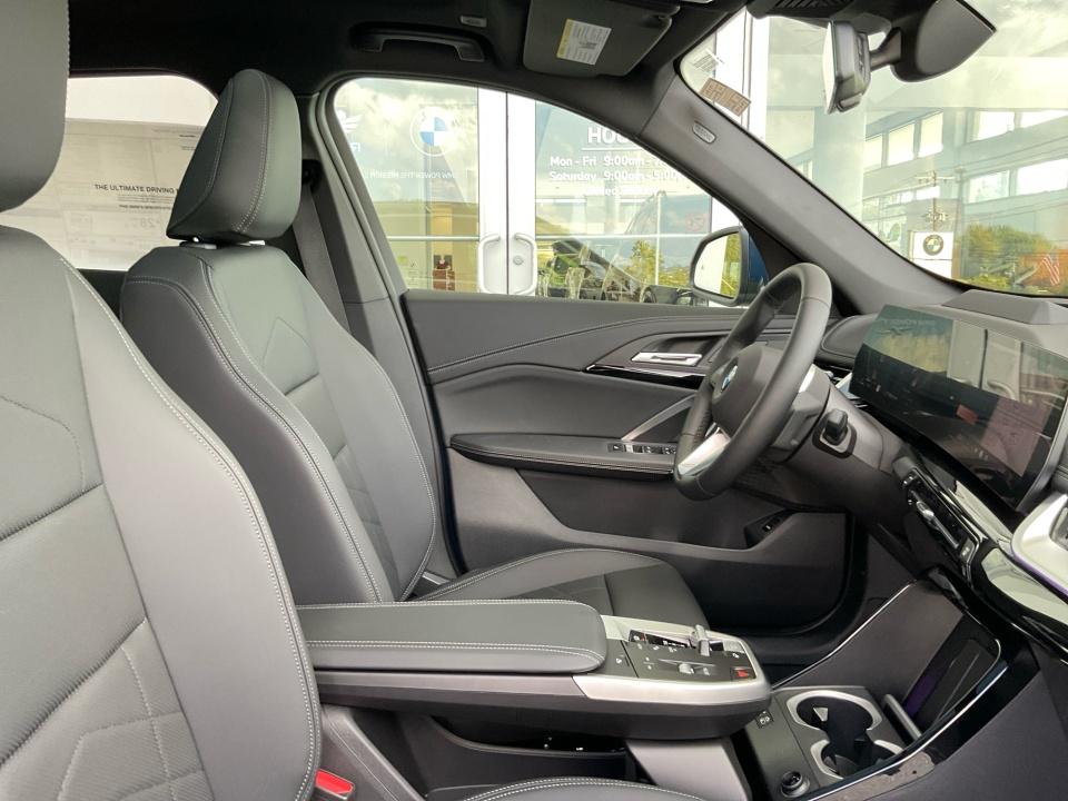 2027 BMW X1 Base