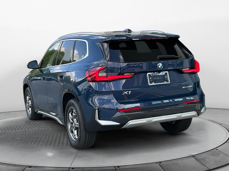 2027 BMW X1 Base