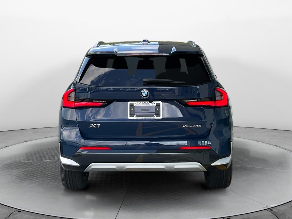2027 BMW X1 Base