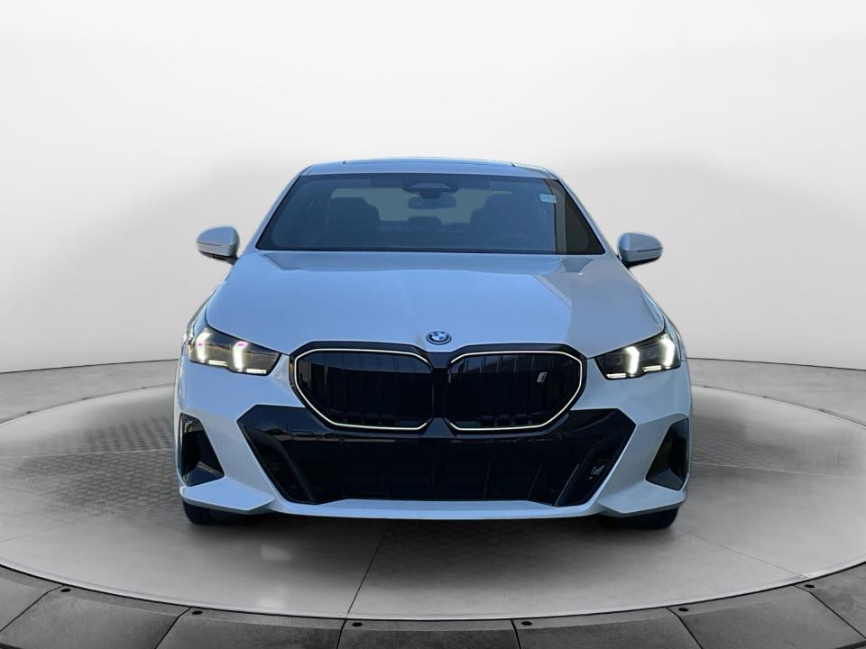 2027 BMW i5 eDrive40