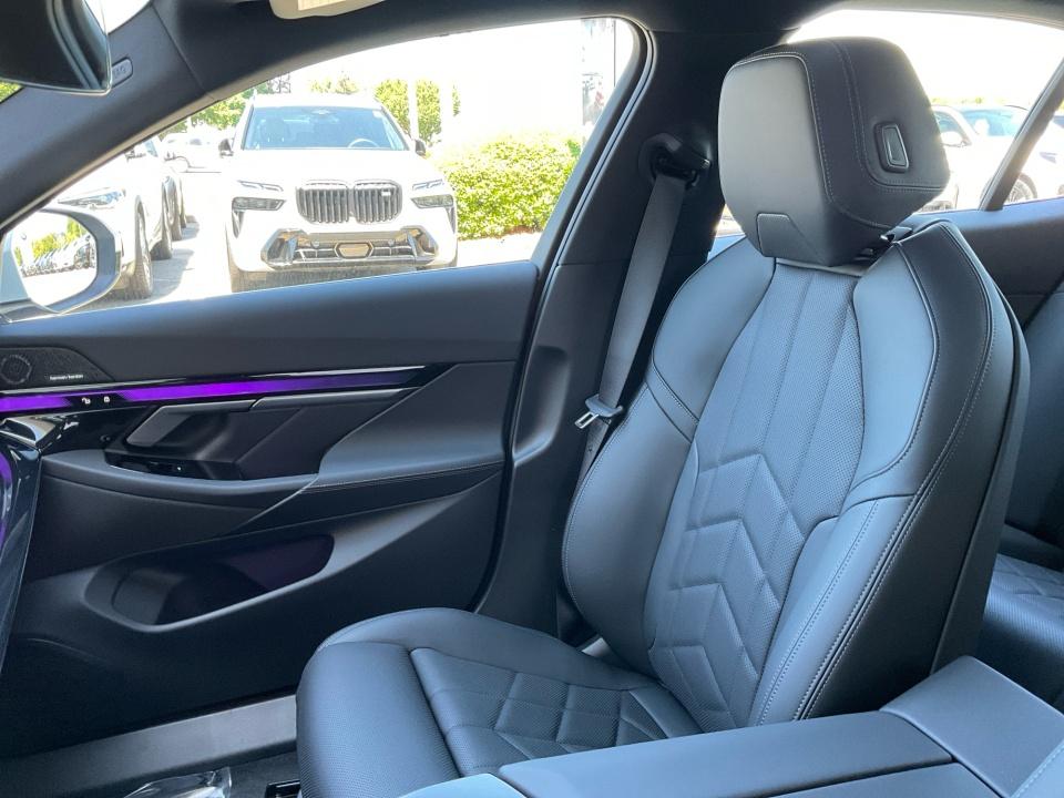 2027 BMW i5 eDrive40