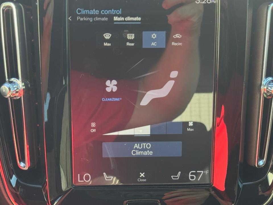 2019 Volvo XC40 R-Design