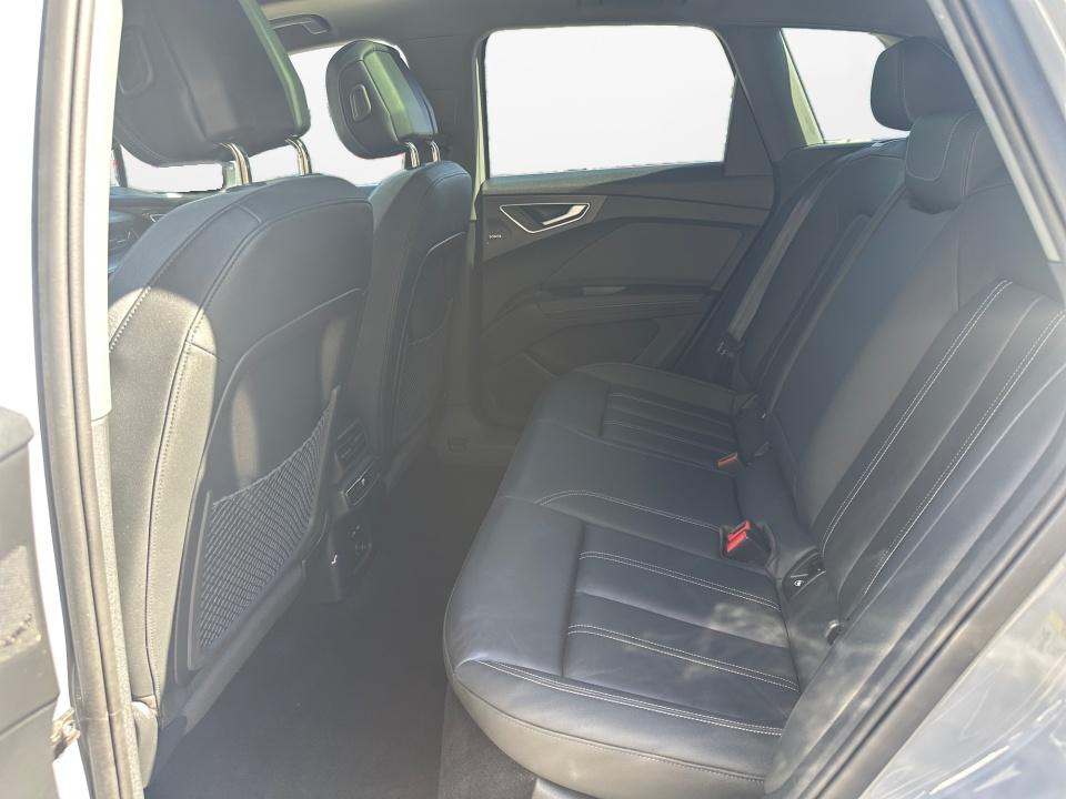2024 Audi Q4 e-tron Premium Plus