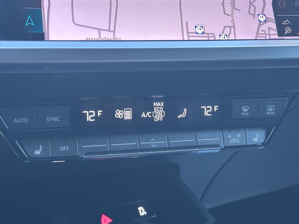 2024 Audi Q4 e-tron Premium Plus