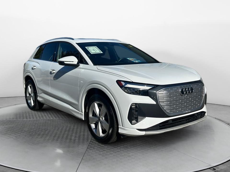 2022 Audi Q4 e-tron Premium Plus