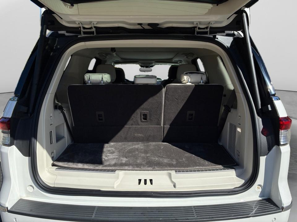 2023 Lincoln Navigator Black Label